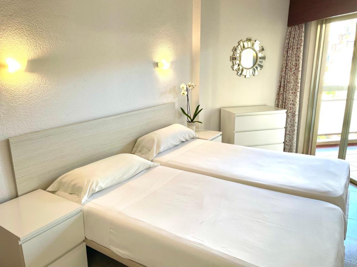 Apartamentos En Alquiler Chinasol Альмуньекар Экстерьер фото